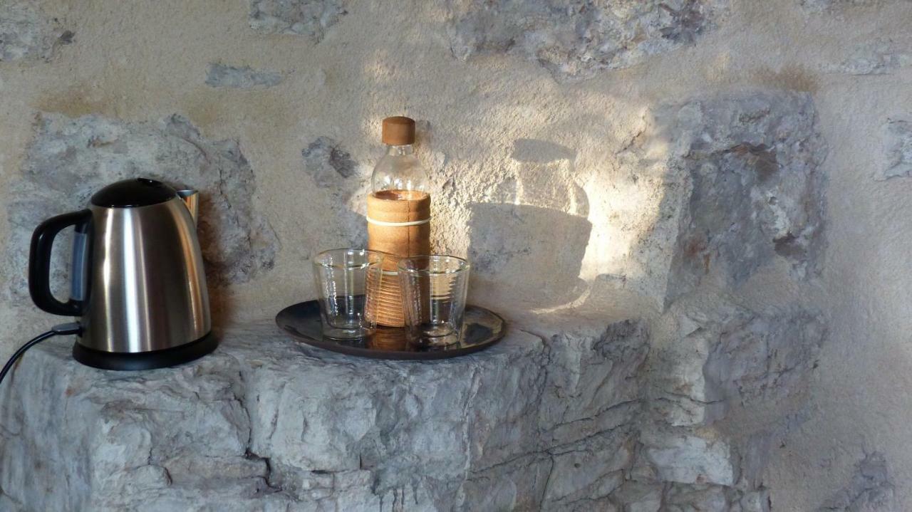Les Jardins Sauvages Otel Cabrerets Dış mekan fotoğraf